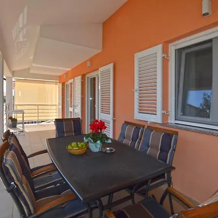 Evening Sky House Holiday home Bale