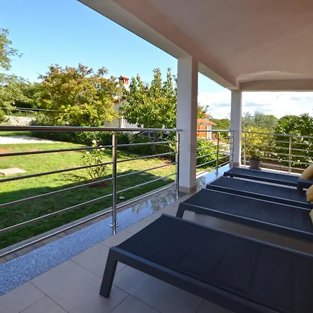 Vakantiehuis Evening Sky House Bale